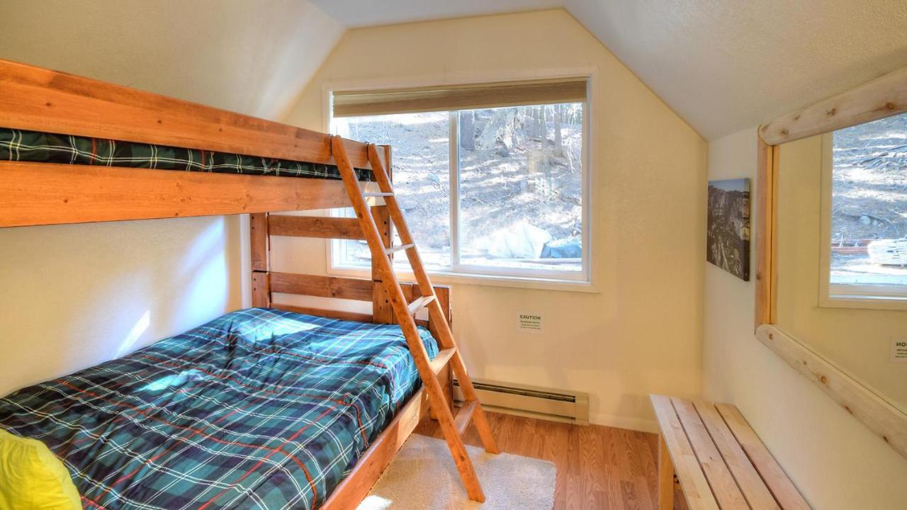 Hawks Nest Lodge 요세미테 웨스트 외부 사진